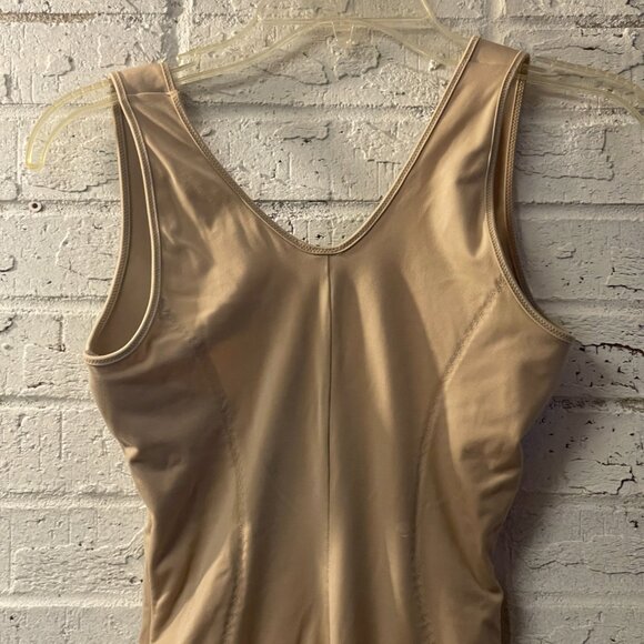 Flexees by Maidenform Nude Bodysuit Shapewear XL | Control Fit - Picture 7 of 11